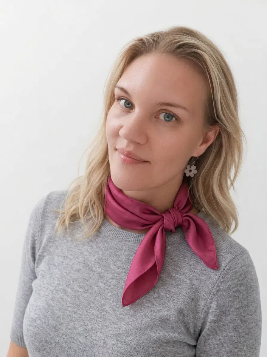 Юля с акцентом холодная малина на светлой базе