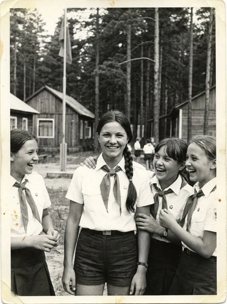 Мамино детство